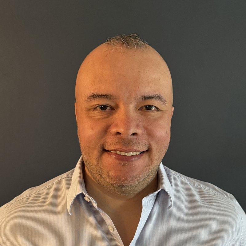 Portrait of Jorge Ramirez